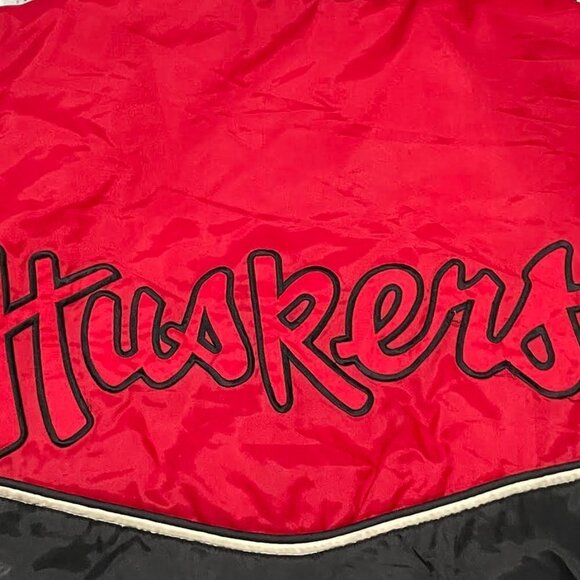 Vintage University of Nebraska Cornhuskers College 1990s Puffy Hooded Jacket - Picture 4 of 9